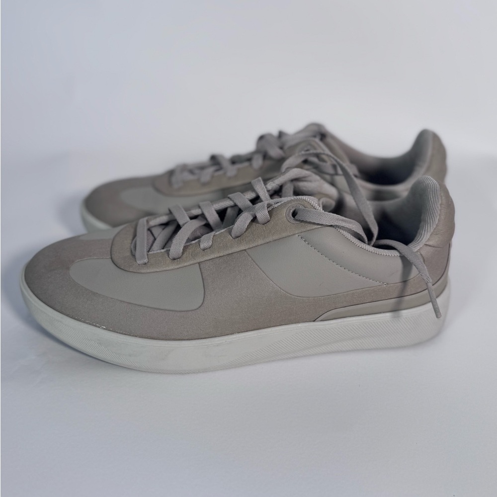 NWOB Lululemon Cityverse Sneaker - Picture 6 of 7